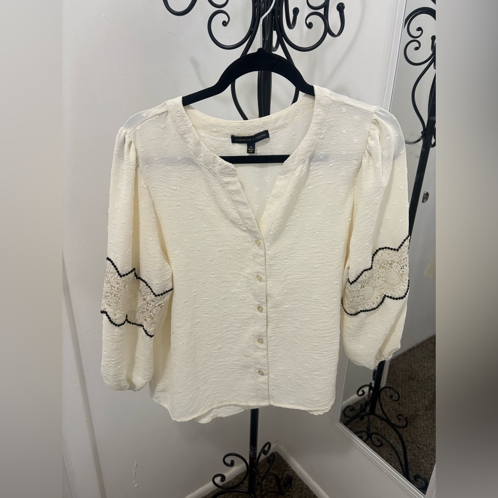 Adrienne Vittadini Ivory Blouse with Black Lace Detail